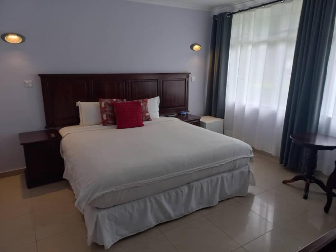 Crescent Lodge Livingstone Luaran gambar